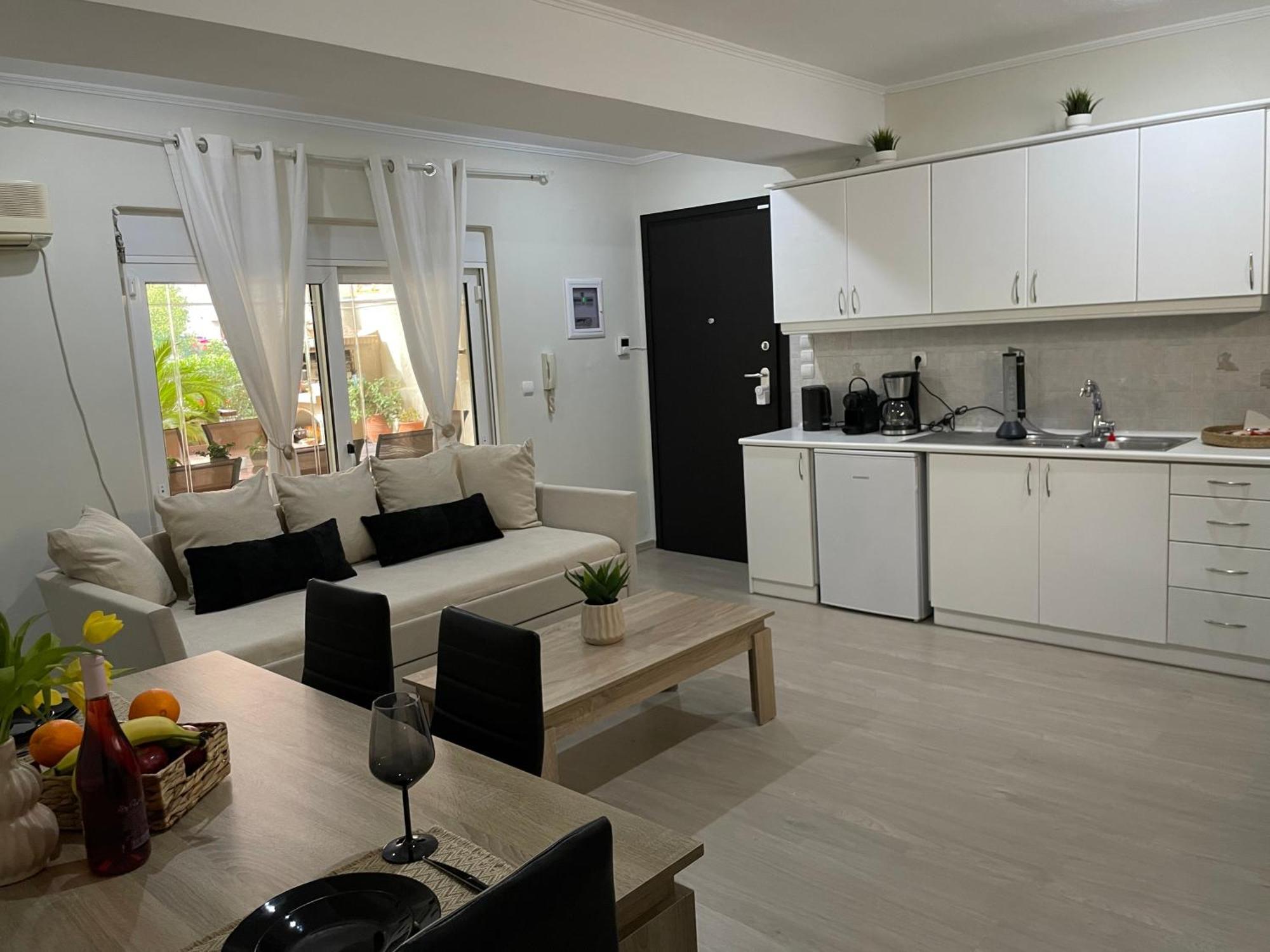 Triptolemus Stay Inn Элефсис Экстерьер фото